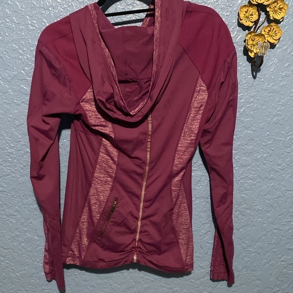 Lululemon Dewberry Purple Run For Your Life Pullover Athletic Hoodie women's - Picture 5 of 8